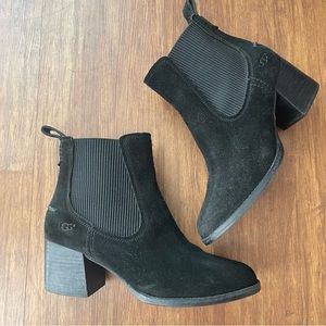 UGG Boots Women 9 Faye Black Suede Ankle Chelsea Booties Block Heel Leather Shoe